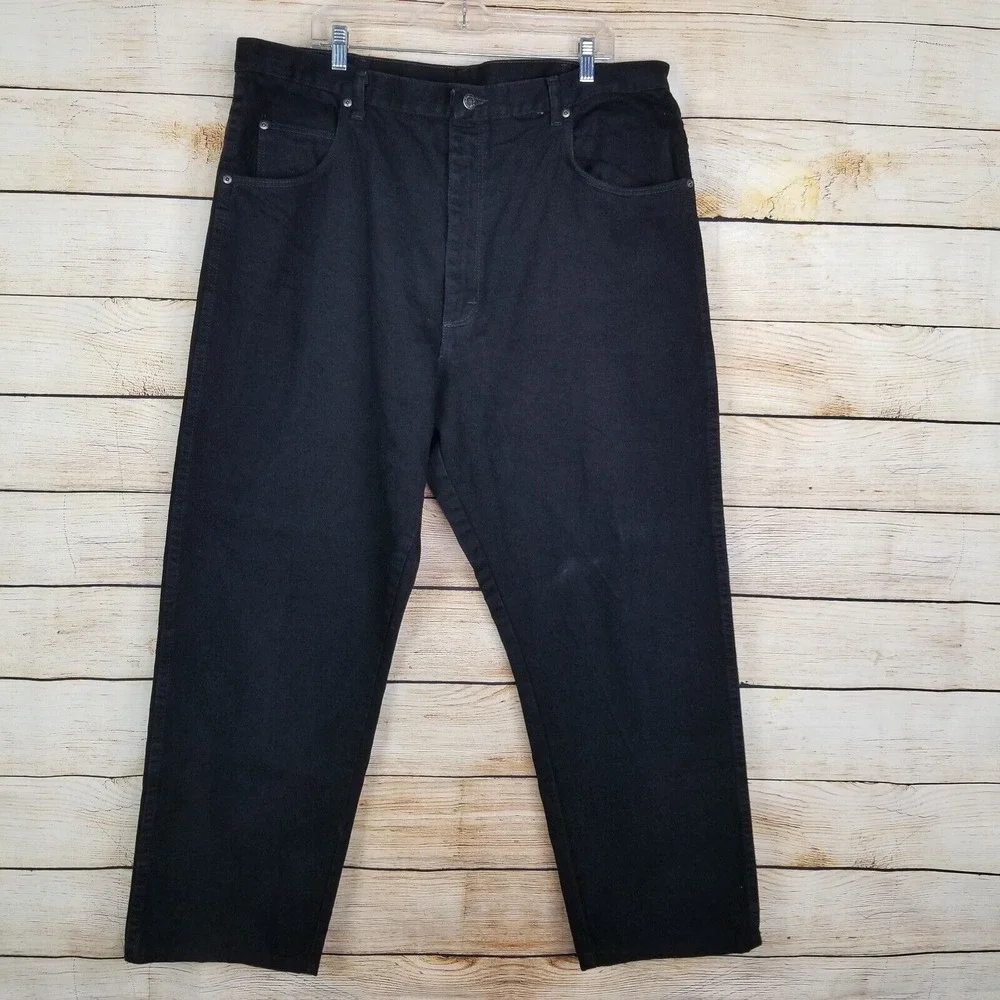 Wrangler‎ Jeans Mens Size 42 x 30 Black Denim Straight Leg 5 Pocket Ranch Work